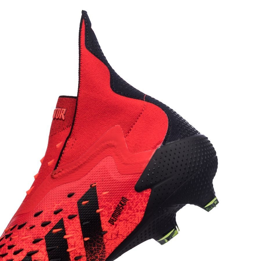 Predator Freak + FG Red Black