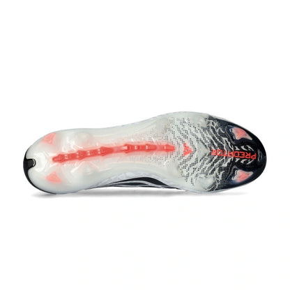 Predator Elite FG Laceless Chaos vs Control